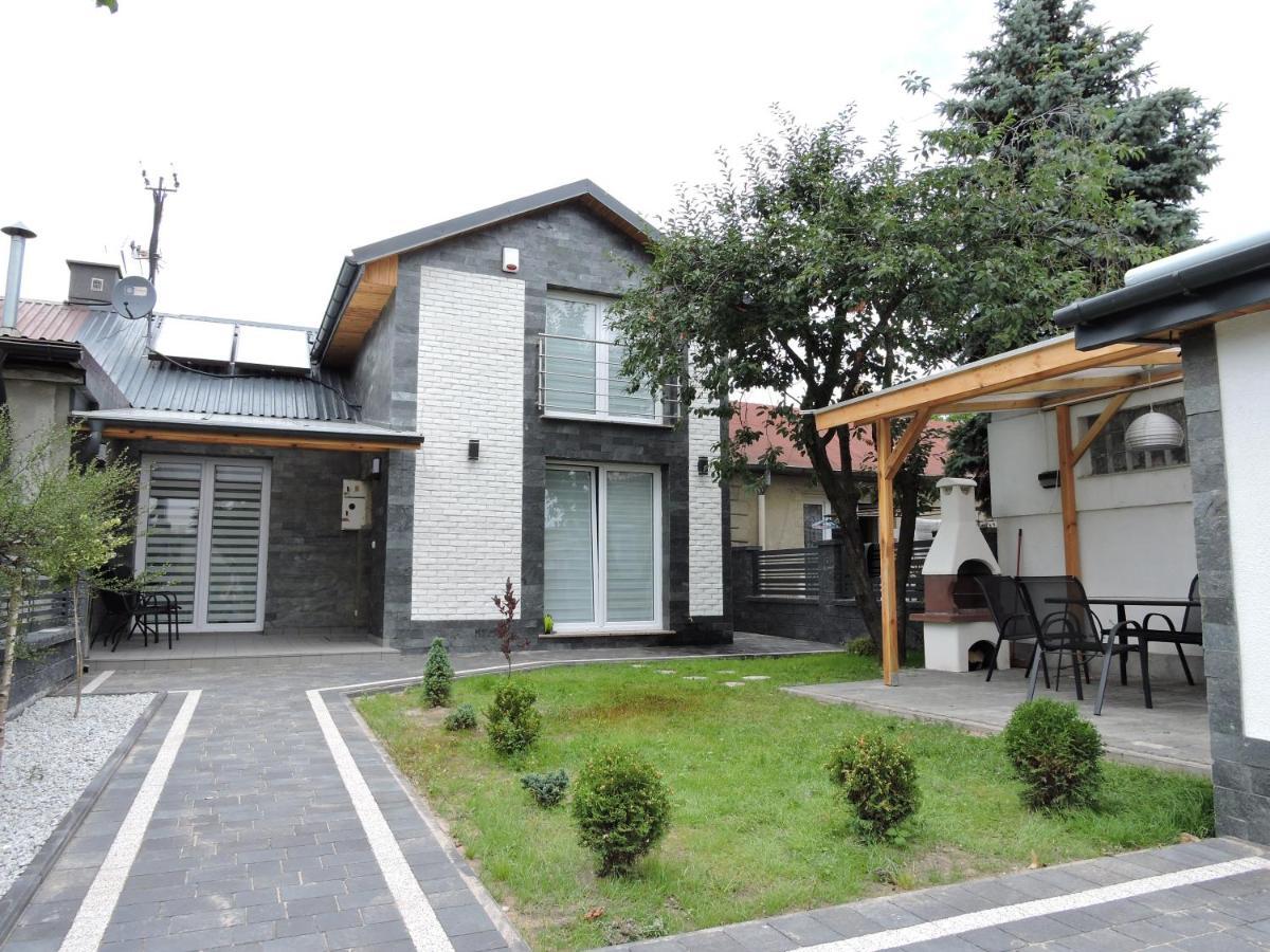 Domek Pod Warszawa Z Sauna Raszyn Exteriör bild
