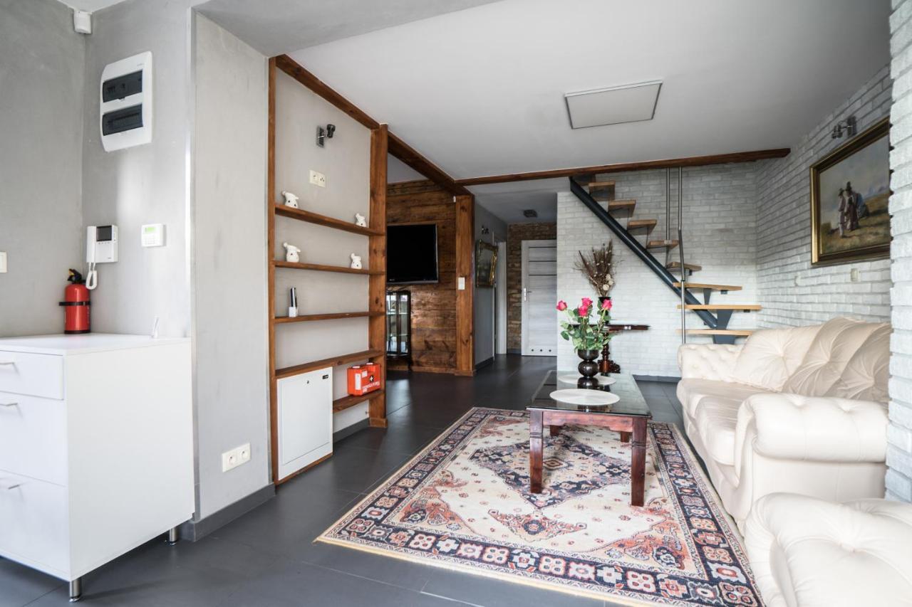 Domek Pod Warszawa Z Sauna Raszyn Exteriör bild